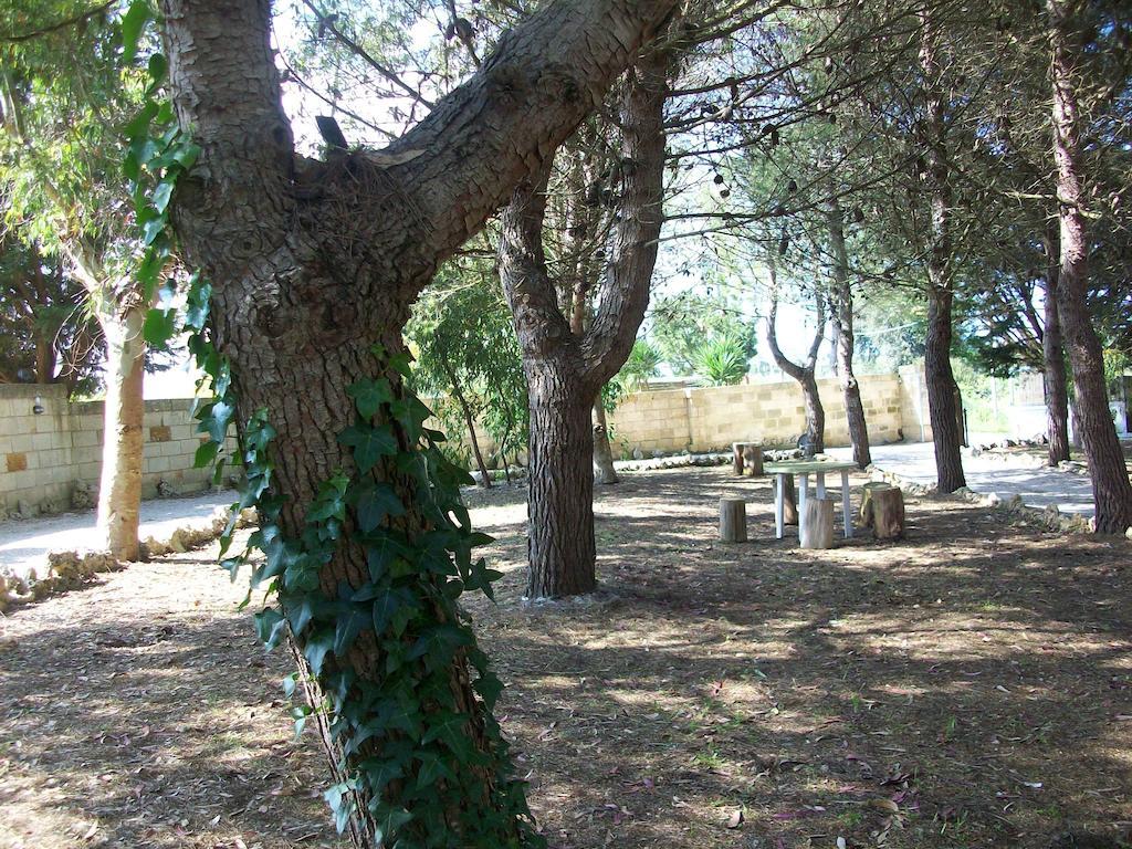 Appartamenti Turistici Aprile Antonio Luigi بورغوني المظهر الخارجي الصورة